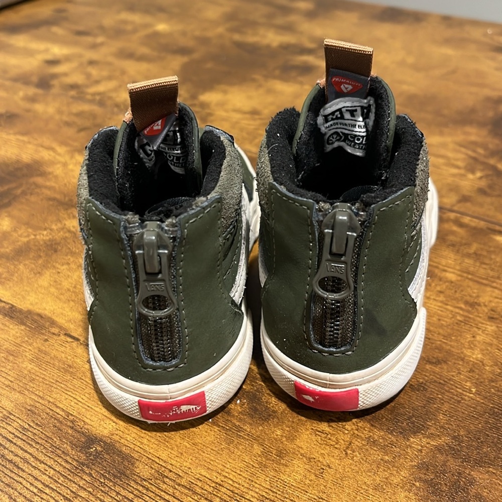 VANS Toddlers Sk8-Hi Zip Mte-1 Sneakers Cold Weather Green White Unisex Pull On - Picture 4 of 11